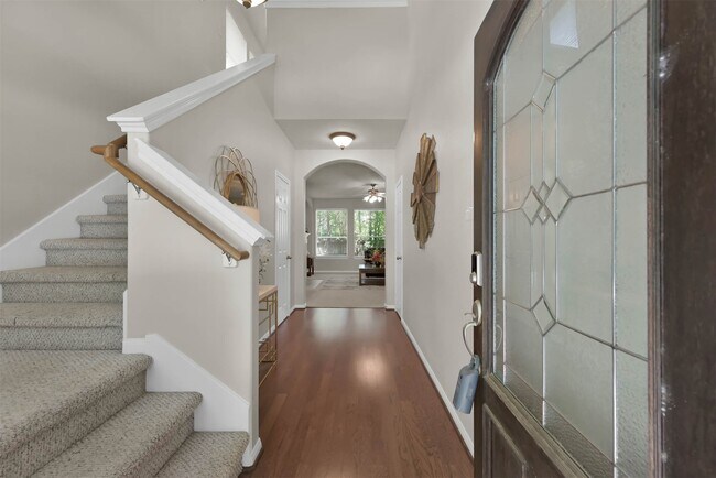 Building Photo - 15 Aquiline Oaks Pl