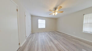 Building Photo - 640 Fairview Dr