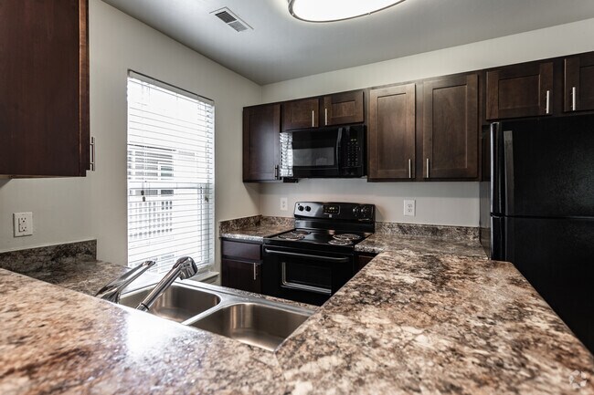 1HAB, 1BA - 700 ft² - One Central