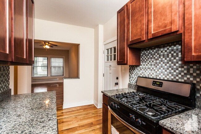 Foto del edificio - 1025 Dempster St