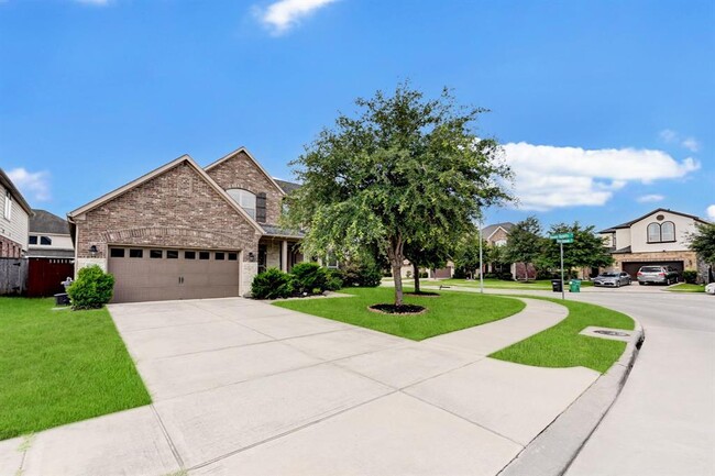 Building Photo - 27815 Yorkshire Brook Ln