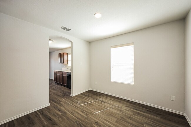 Building Photo - 8907 Ashley Wilkes