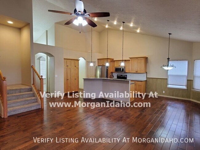 Foto del edificio - 2330 W Trestle Dr