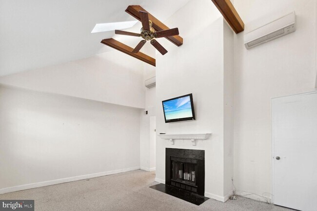 Foto del edificio - 2107 N Scott St