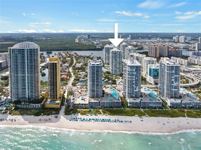 Foto del edificio - 16400 Collins Ave