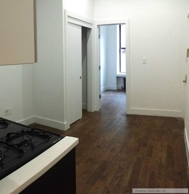 Building Photo - 523 W 156th St