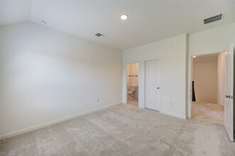 Building Photo - 25326 Loch Doon Dr Building Photo - 25326 Loch Doon Dr