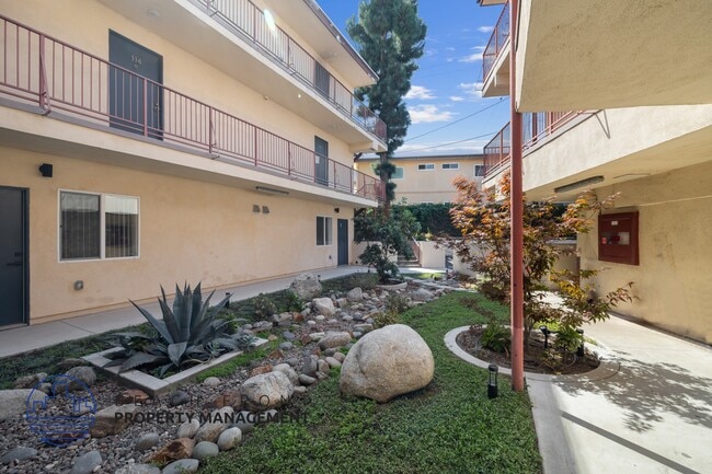 Foto del edificio - 3320 Redondo Beach Blvd.