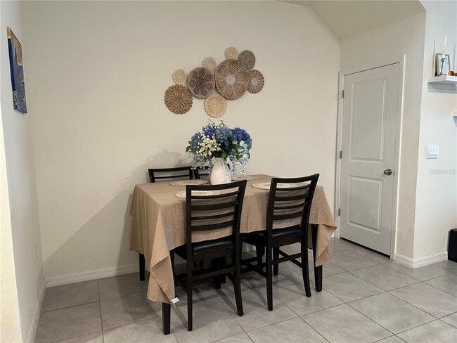 Building Photo - 2917 Flowering Moss Run