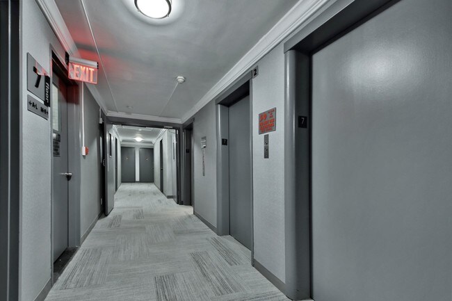 Foto del edificio - 7101 Boulevard Blvd E