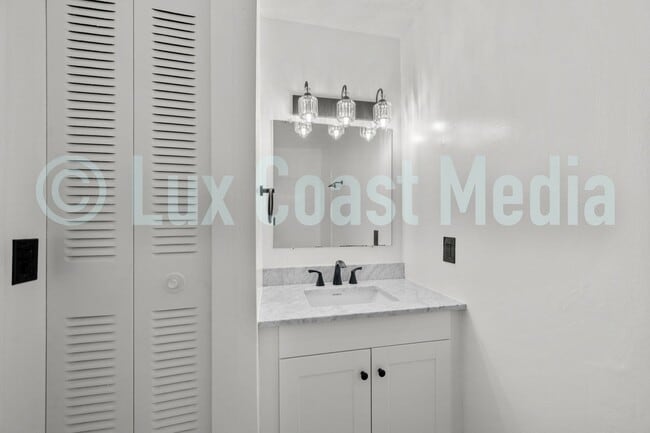 Interior Photo - Canterbury Place