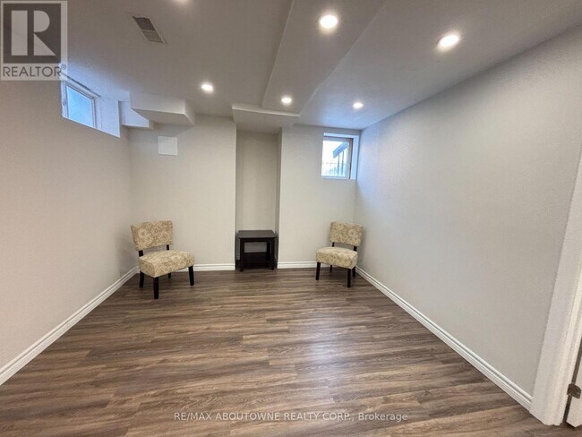 Building Photo - 4640 Doug Wright Dr