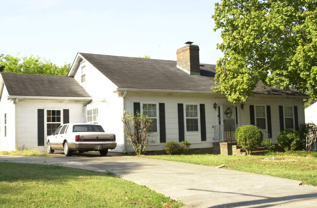 Foto principal - BEAUTIFUL SINGLE FAMILY HOME