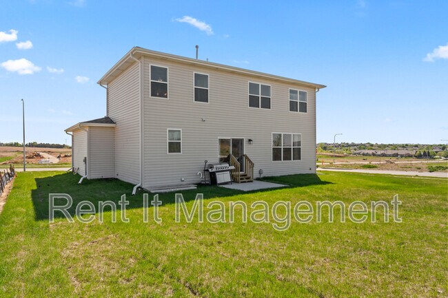 Foto del edificio - 6910 Stony Pt Dr