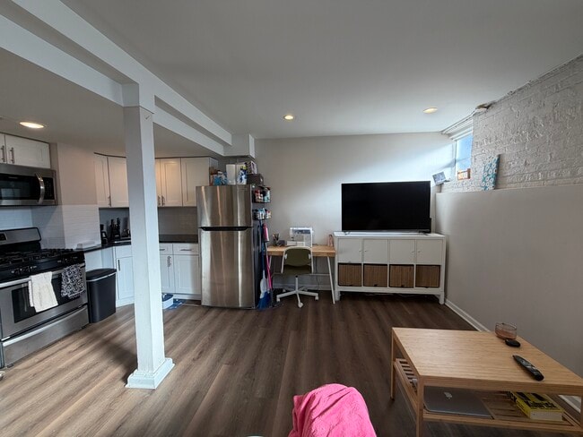 Foto del edificio - 4101 W Nelson St