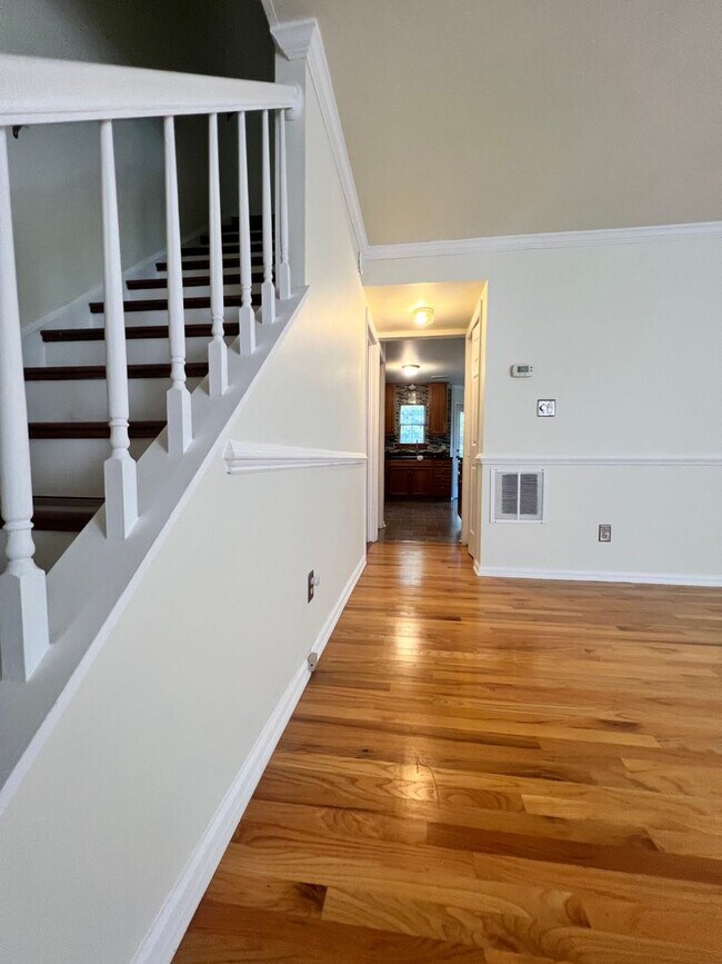Foto del edificio - Great Duplex in Briarwood
