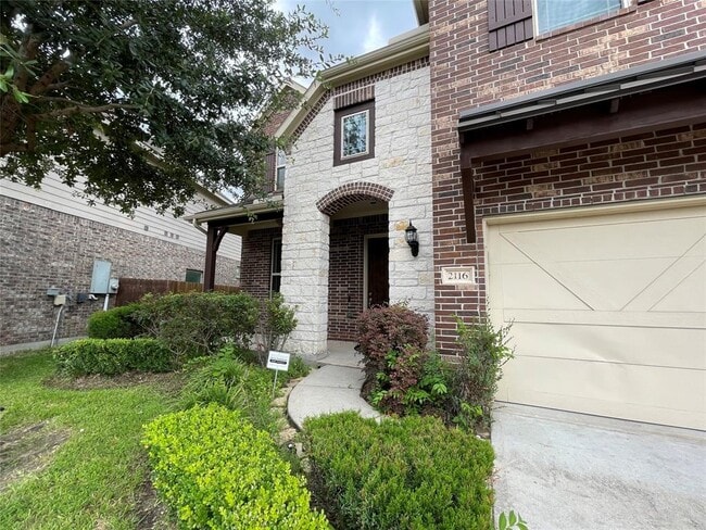 Building Photo - 2116 Rosenthal Ln