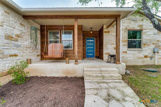 Foto del edificio - 59 Long Bow Ln