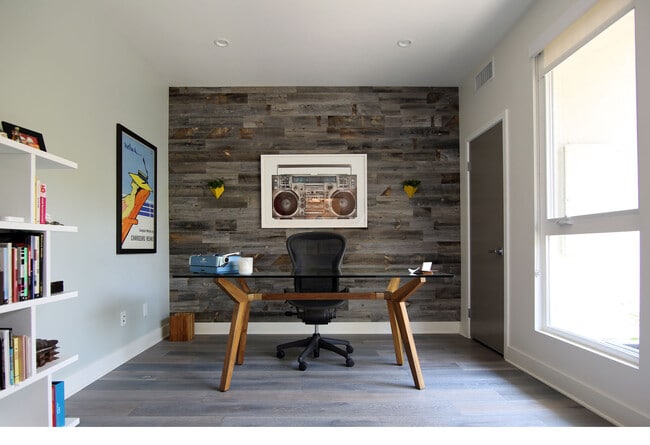 Building Photo - 6068 W Studio Ct