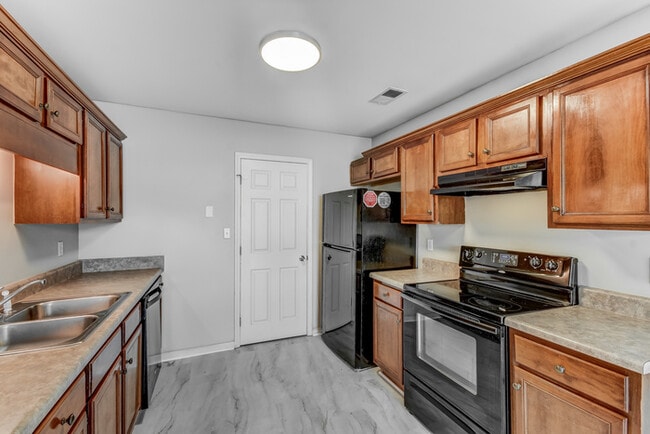 Building Photo - 106 Cove Landing