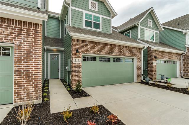 Foto del edificio - 613 Emily Ln