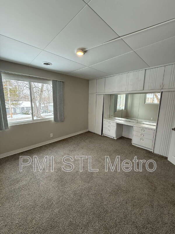 Foto del edificio - 25 S Dellwood Ave