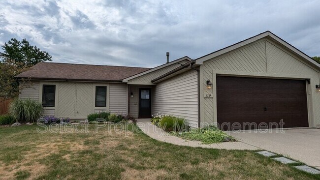 Building Photo - 6124 Belle Isle Lane