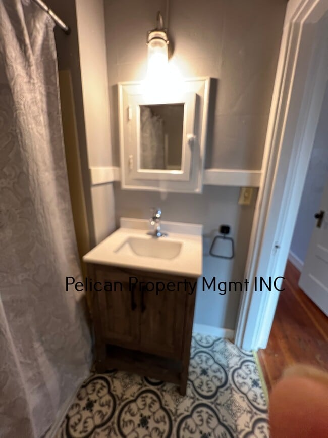 Foto del edificio - 327 Jefferson St