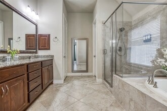 Building Photo - 29114 Davenport Dr