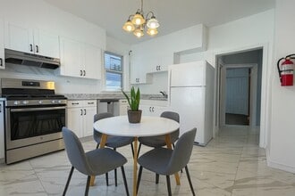 Building Photo - 304 FULTON Ave