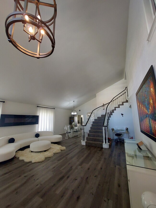 Foto del edificio - 14052 Driftwood Dr
