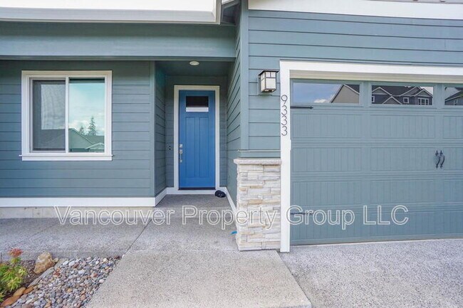 Building Photo - 9333 N Incline Dr