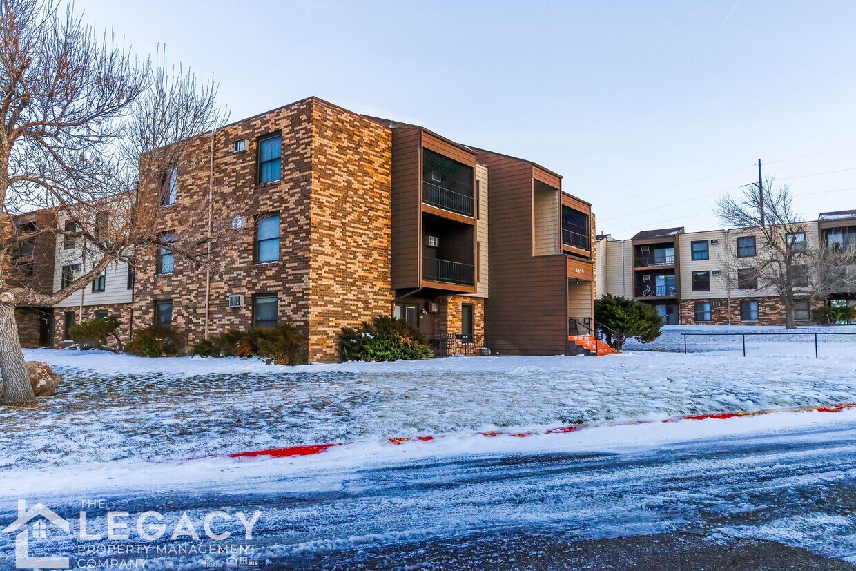 Primary Photo - Westside Condo