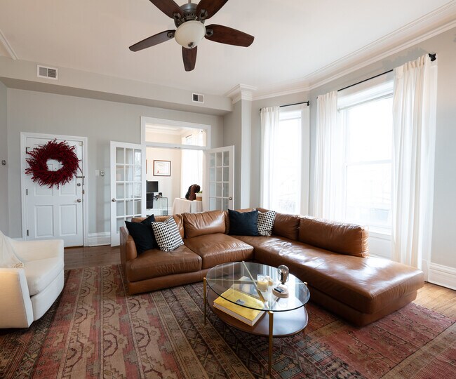 Foto del edificio - 2208 N Sedgwick St