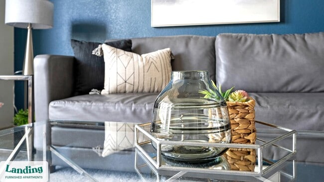 Foto del edificio - 10051 Perimeter Station Dr