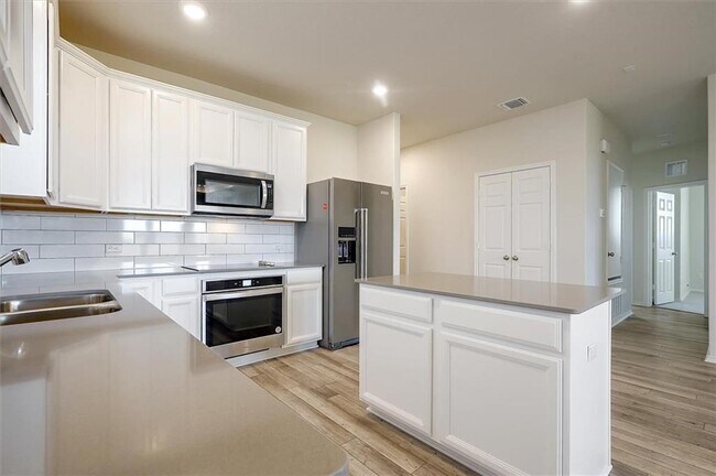 Foto del edificio - 536 Gray Hawk Ridge