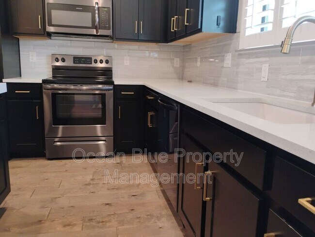 Foto del edificio - 3421 W Horatio St