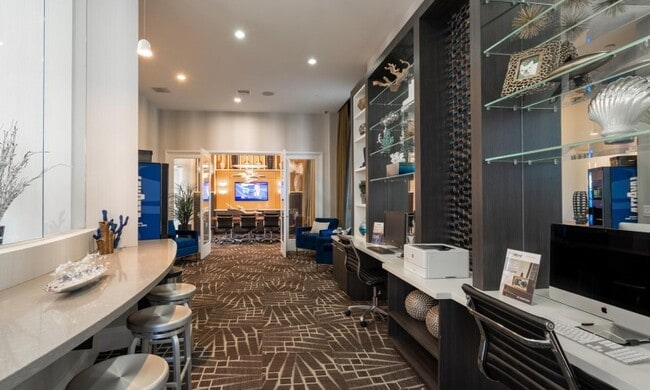 Building Photo - The Franklin