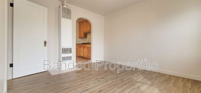 Foto del edificio - 8630-8644 W 2800 S