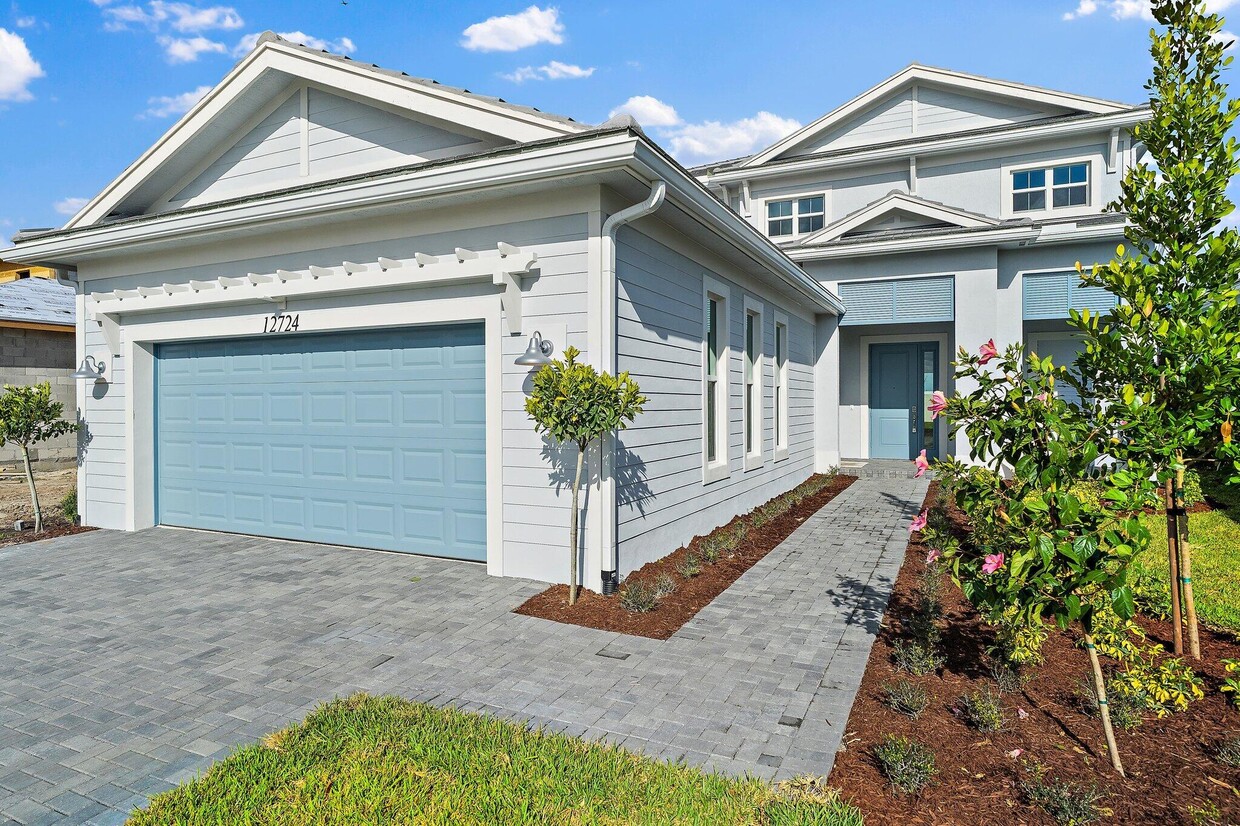 Primary Photo - 12724 Nautilus Cir