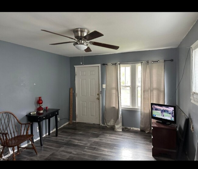 Foto del edificio - 1314 Pettibone Ave