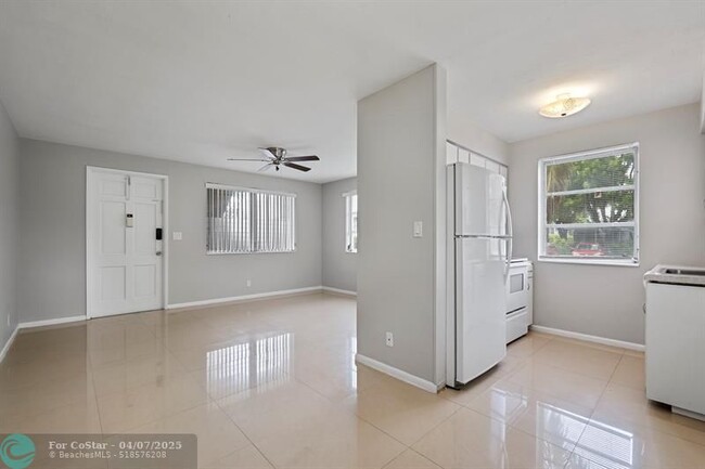 Foto del edificio - 2130 NE 42nd Ct