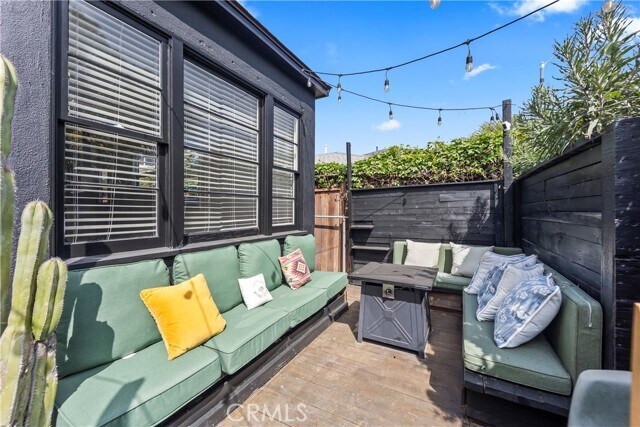 Foto del edificio - 425 Venice Way