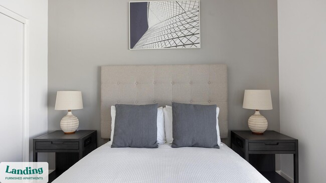 Building Photo - 2121 W Butler Dr