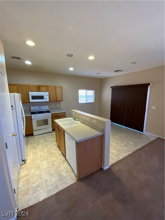 Building Photo - 3824 E Carisbrook Dr