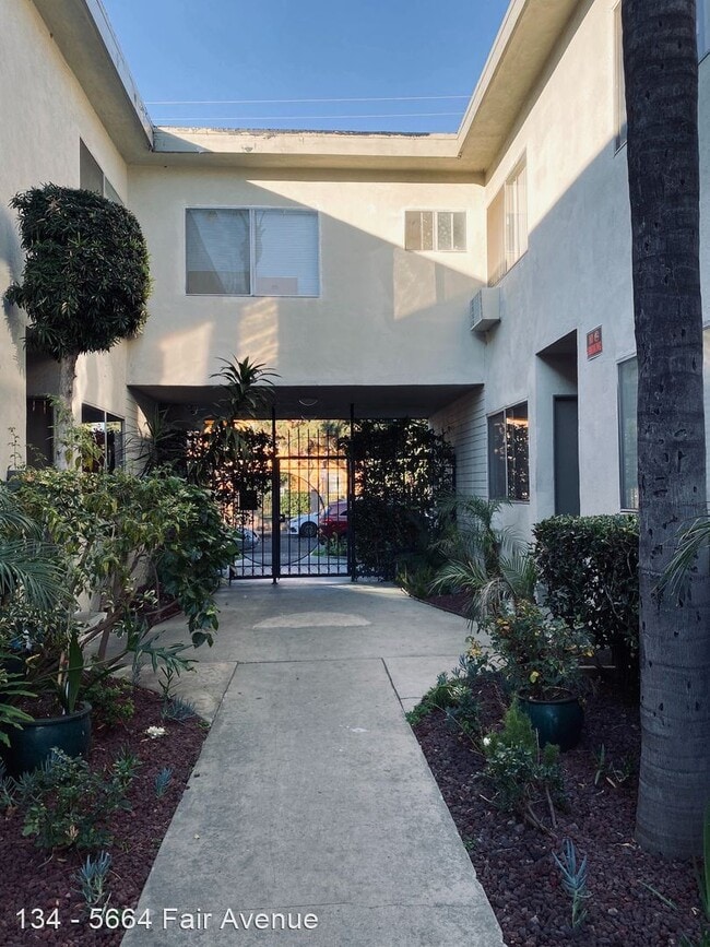 Building Photo - 5664 Fair Ave