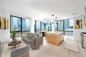 Building Photo - 10 Provost St