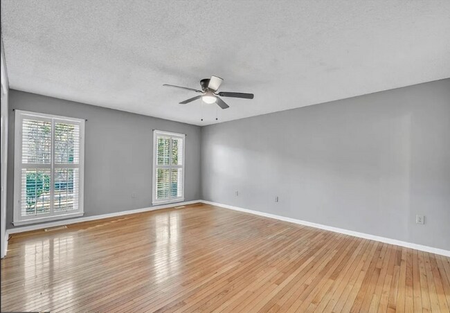 Building Photo - 1570 Johnson Rd