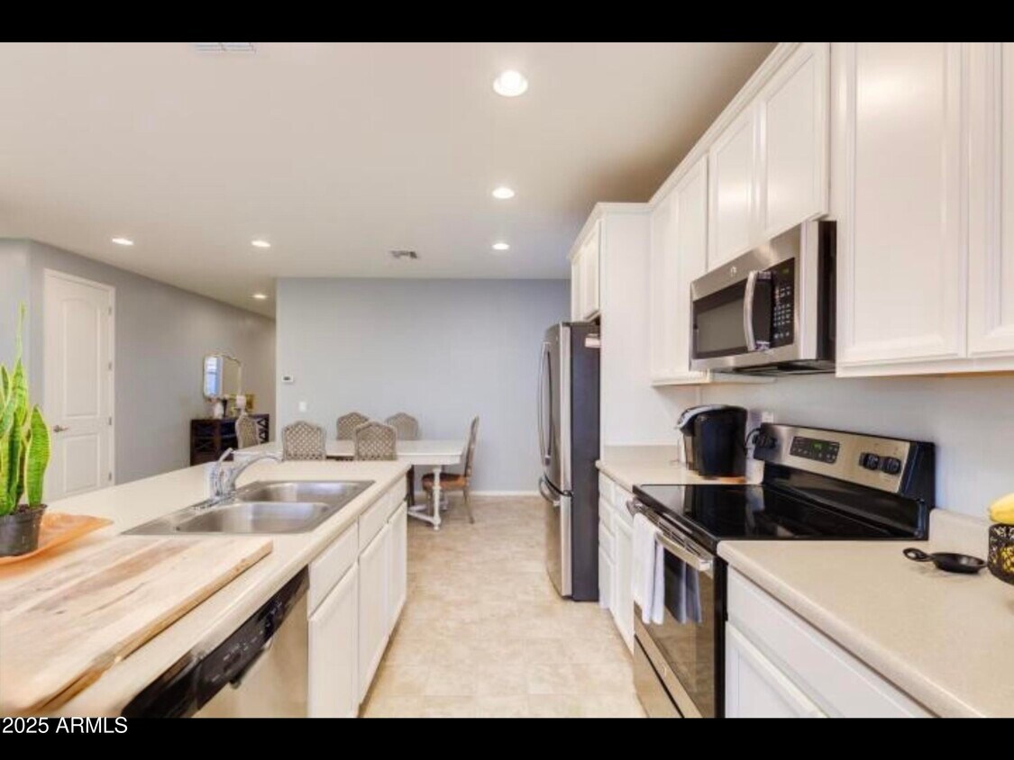 Foto del edificio - 6928 S 77th Ln