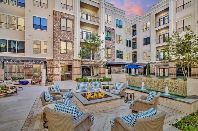 Foto del edificio - 4139 Bellaire Blvd